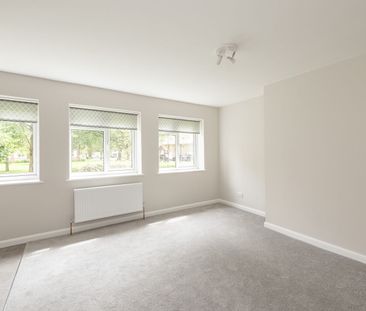 Available unfurnished from 19/12/2025 - Photo 6
