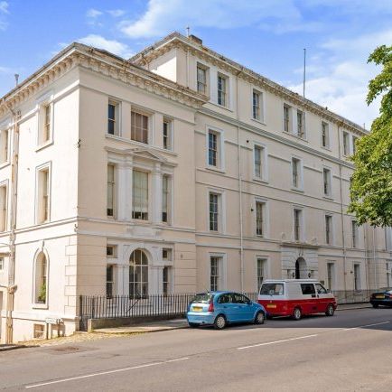 Clarendon House, Plymouth, PL2 - Photo 1
