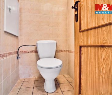 Pronájem bytu 3+kk 83 m², Okružní 717, Karlovy Vary - Photo 4