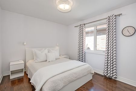 For Lease - 5447 Freshwater Drive, Mississauga, Ontario - Photo 4
