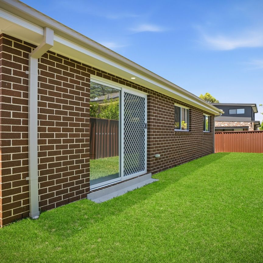 20A Warra Street, Wentworthville NSW 2145 - House For Rent | Domain - Photo 1