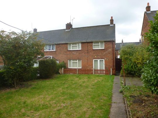 3 bedroom semi-detached house to rent - Photo 1