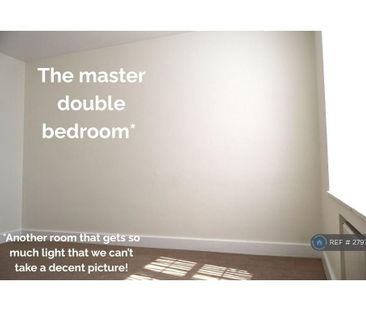 2 bedroom flat to rent - Photo 4