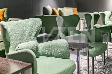 37 Clarendon Road, Watford - Photo 2