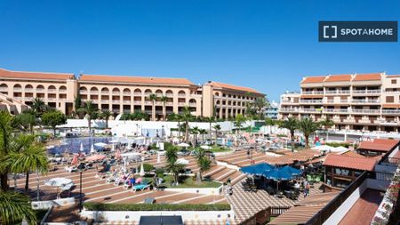 2 room luxury Apartment for rent in Arona, Canary Islands - Photo 4