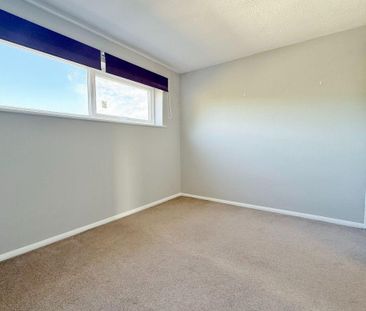 2 bedroom maisonette to rent - Photo 2