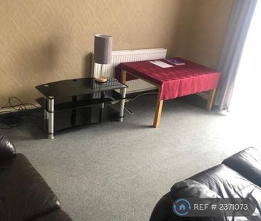 4 bedroom terraced house to rent - Photo 4