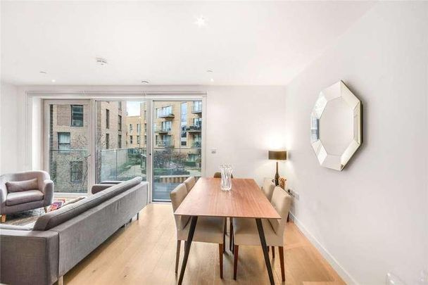 Victory Place, Elephant And Castle, SE17 - Photo 1