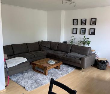 Gemütliche 3,5-Zimmer-Dachgeschosswohnung mit Einbauküche in der Bi... - Photo 1