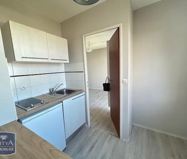 Location Appartement 1 pièce 26m² POITIERS 86000 - Photo 4