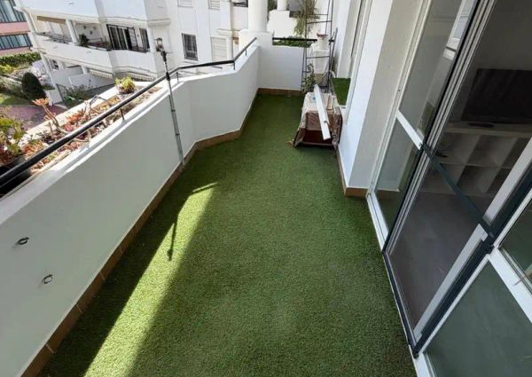 Apartamento de alquiler en Calle Luna la, 1, La Carihuela - Los Nidos