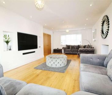 Fen Gate, Fen Lane, Bulphan, Upminster, RM14 - Photo 2