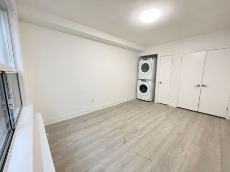 For Lease - 1980 EGLINTON Avenue Unit# Upper Level, Toronto, Ontario - Photo 3