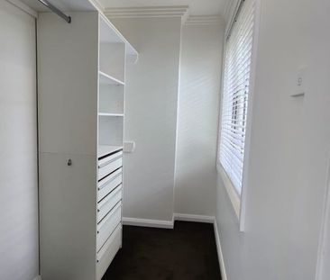 1 Wonga Street, O'Connor ACT 2602 - House For Rent | Domain - Photo 6