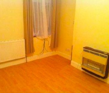 3 Bed Terraced House, Devana Road, LE2 - Photo 1