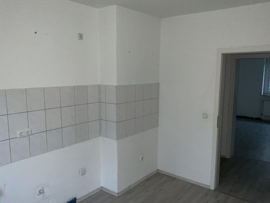 Ab 01.06.2026: 3-Zimmer-Wohnung mit Balkon in Herne Wanne-Mitte - Photo 1