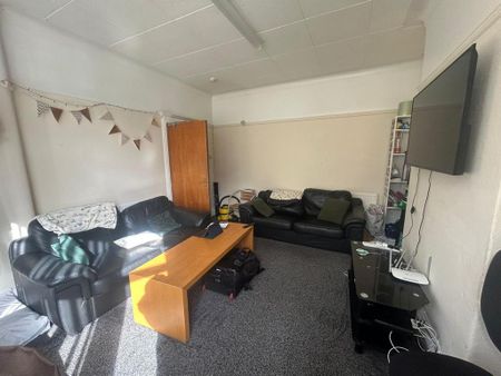 7 bedroom house to rent - Photo 4