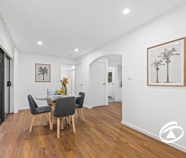 FAMILY LIVING IN CONVENIENT LOCATION - Photo 3