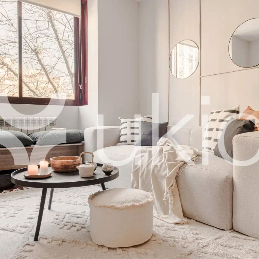 Apartamento de alquiler en Calle de Trafalgar, Trafalgar - Photo 1