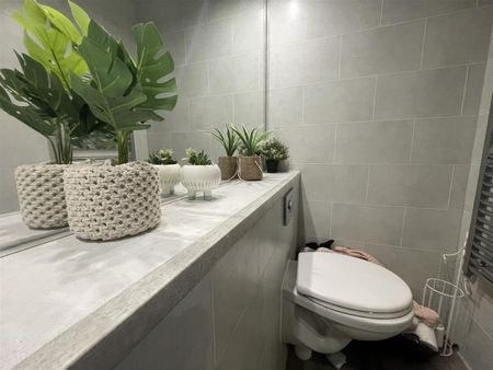 Hartisca Residence, Hartwell Road, Hyde Park, LS6 1RY, Leeds - Photo 4