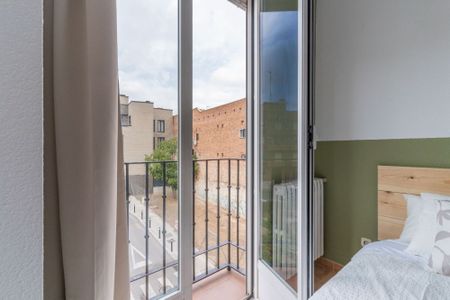 Cozy room with semi-private bathroom in Estrecho - Photo 5