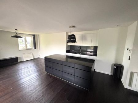 Modern dakappartement met terras en private garagebox gelegen nabij het centrum van Ninove! - Foto 3