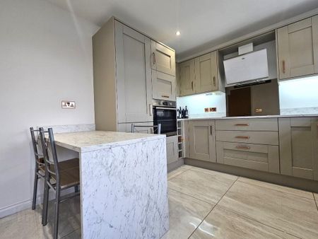 33a Greenvale Road, Antrim, BT41 1SE - Photo 4