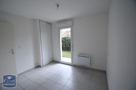 Location Appartement 2 pièces 32m² VILLENEUVE SUR LOT 47300 - Photo 3