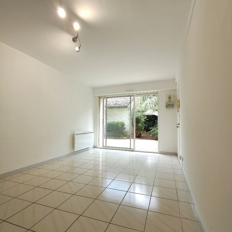 Location Appartement 2 pièces 38m² - Photo 1