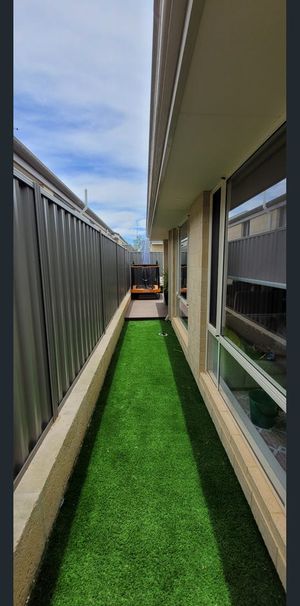 Modern Family Home in Peaceful Eglinton Area - Photo 1