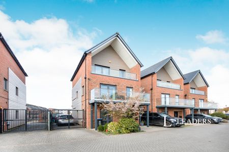 Jelley Way, GU22 - Photo 5