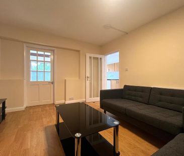 5 bedroom semi-detached house to rent - Photo 1