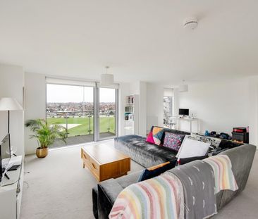 2 Bed Flat - Photo 4