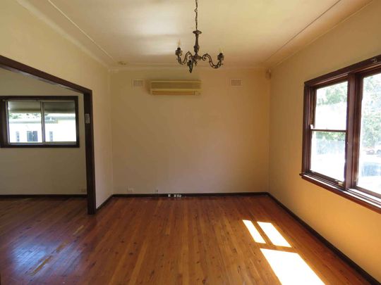 9 Tyler Street, Campbelltown - Photo 1