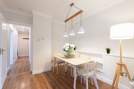 Brooklands, Nutley Lane, Donnybrook, Dublin 4, D04 AW68 - Photo 3