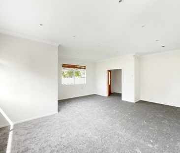 TAKAPUNA - 4 Bedroom House with 2 Bathrooms - Photo 1