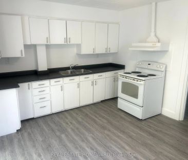 1299 Gerrard Street E #2 , - Photo 3