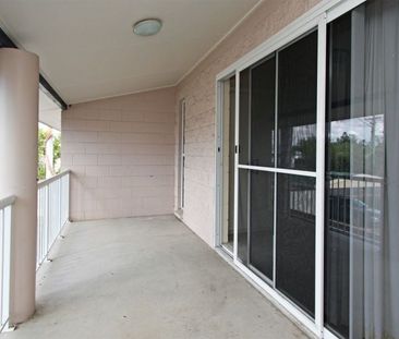 2/7 Palmerston Street, Pimlico - Photo 1