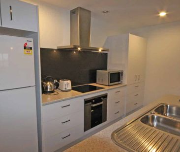 TWO BEDROOMS, FURNISHED, AWAPUNI - Photo 2
