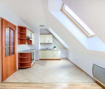 Bielawy*oryginalne*3 pokojowe*na poddaszu* - Фото 5