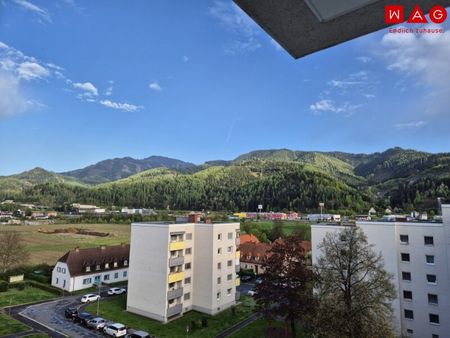 Sonnige & großzügige 5-Zimmerwohnung mit Loggia in schöner Siedlungslage! - Photo 3