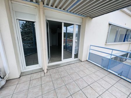 Location Appartement 5 pièces 77m² BAGNOLS SUR CEZE 30200 - Photo 5