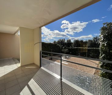 NIMES P2 AVEC JARDIN GOLF DE VACQUEROLLES - Photo 6
