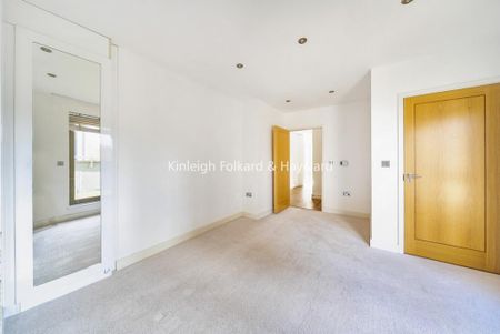 3 bedroom flat to rent - Photo 5