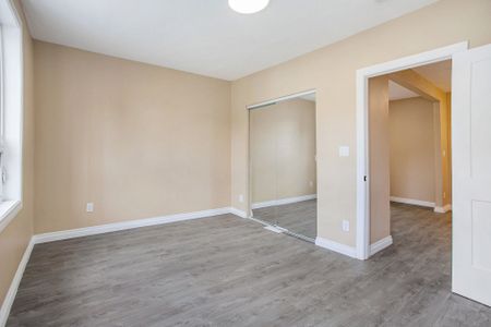 For Lease - 258 Park Street Unit# 2, Vanier and Kingsview Park, Ontario - Photo 5