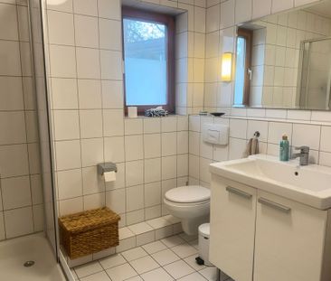 Refrath: 2-Zimmer-Wohnung im Erdgeschoss mit Terrasse - Photo 3