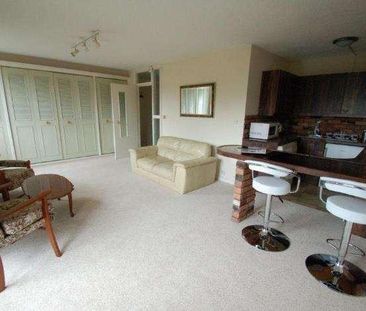 Verulam Court, Woolmead Avenue, Colindale, London, NW9 - Photo 4