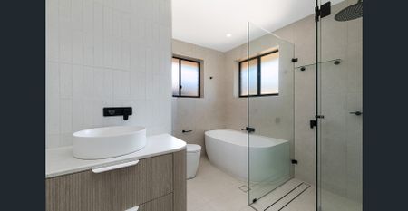 Beautifully Renovated | Ocean Views - Photo 4