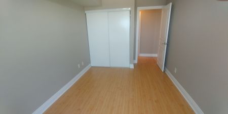 For Lease - 7 North Park Road Unit# #1712, Vaughan, Ontario - Photo 5