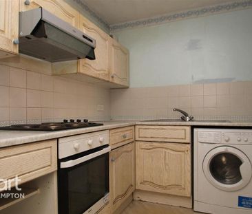 2 bedroom apartment to rent - Photo 4